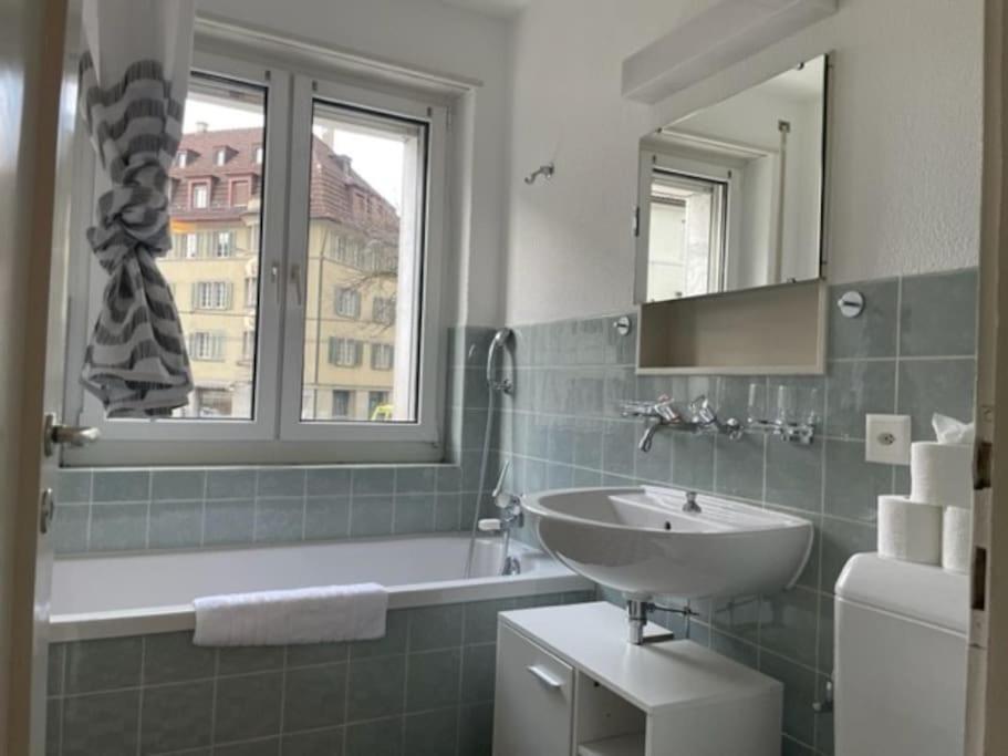 Cozy, Sunny, City Center 1 Bedroom Flat Zurich Ngoại thất bức ảnh